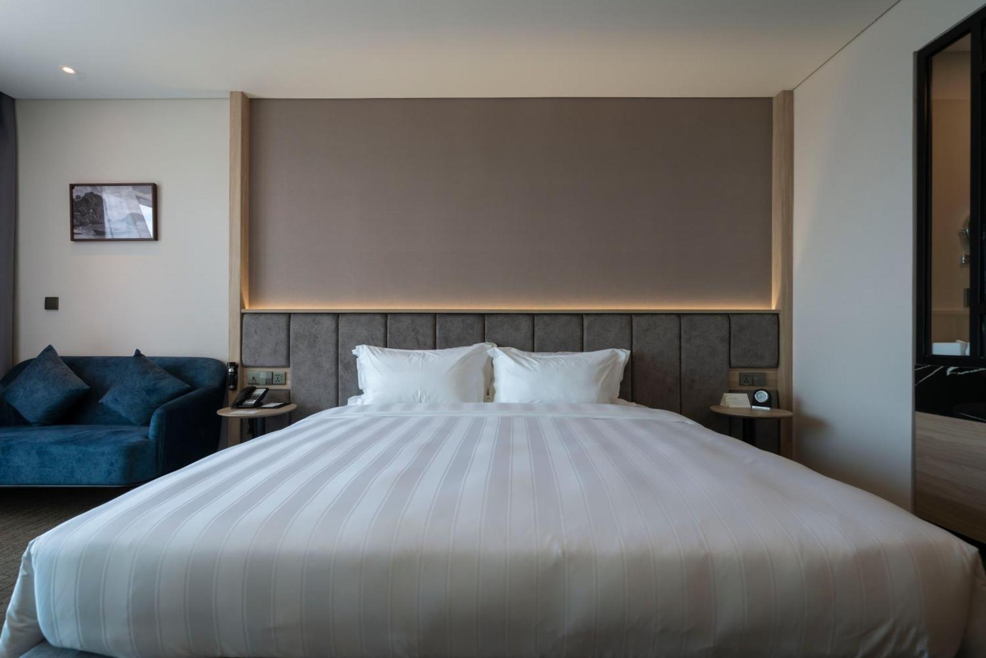 מלון הלונג Wyndham Garden Legend Halong מראה חיצוני תמונה