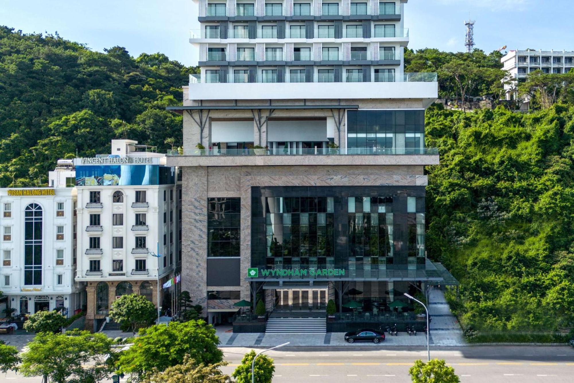 מלון הלונג Wyndham Garden Legend Halong מראה חיצוני תמונה